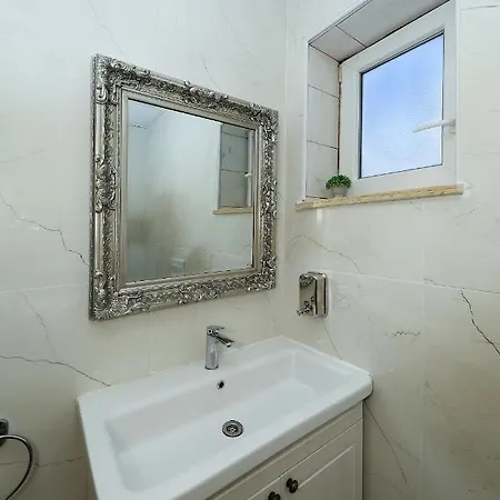 Antica Appartement Drage